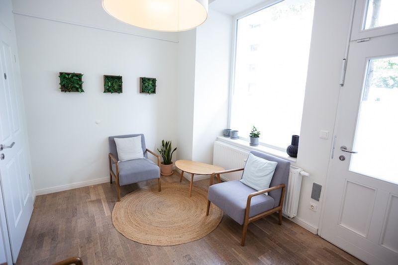 Infiniskin - Ästhetische Medizin in Berlin - Praxis